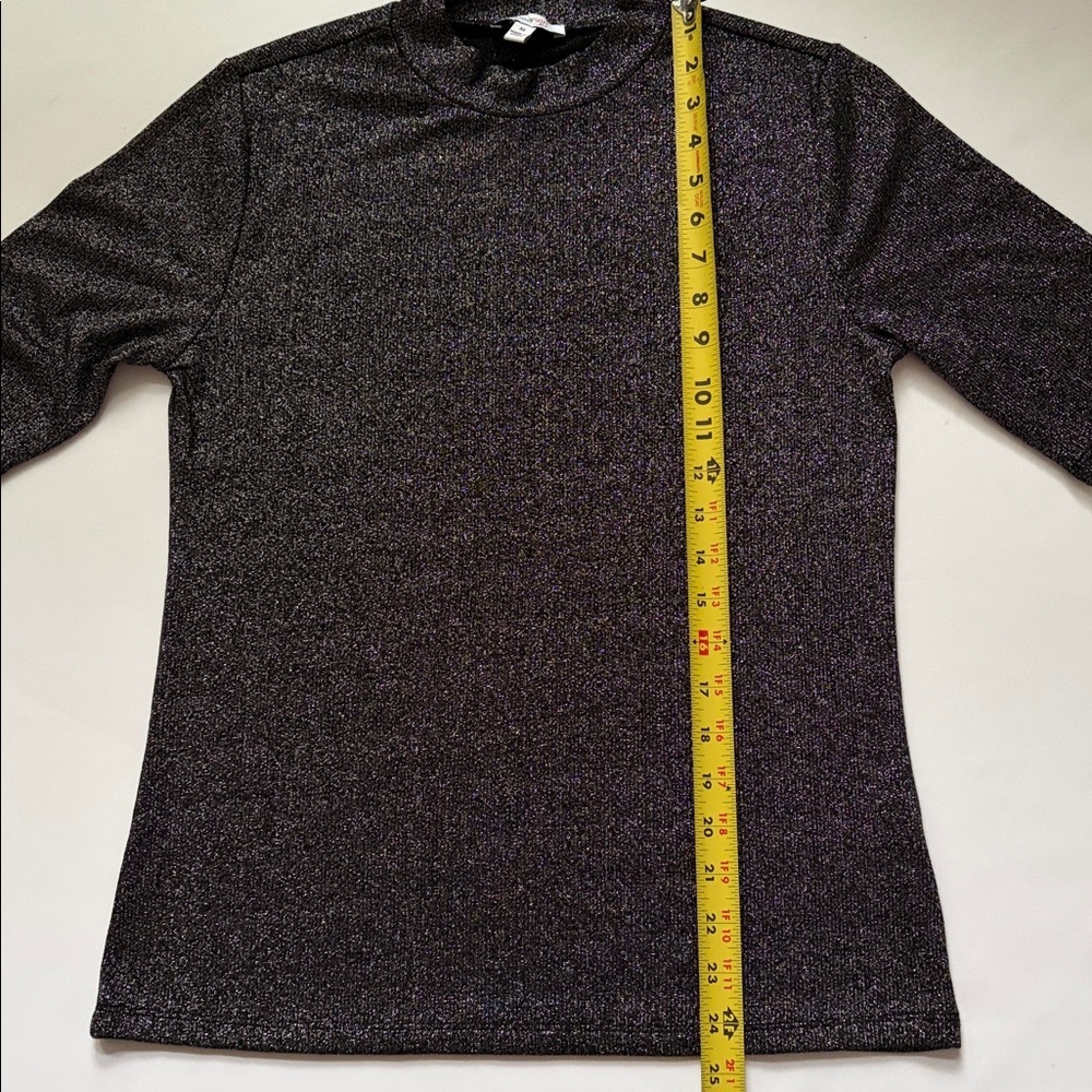 Skinnygirl Top Knit Metalic Mock Neck Short Sleeve Black Silver size Medium - Picture 8 of 11